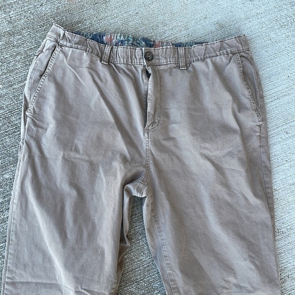 Chubbies performance pants khaki men’s size XL Tan - Picture 2 of 5